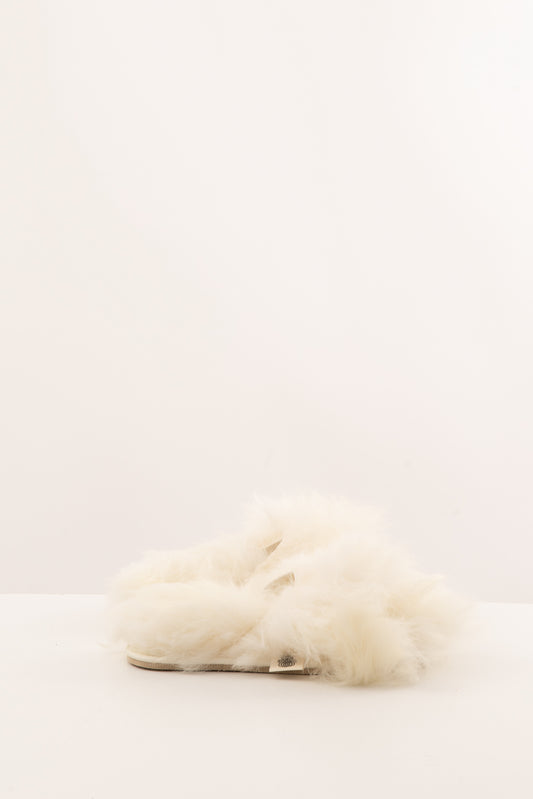 Ready Made Woolen Slippers no.1