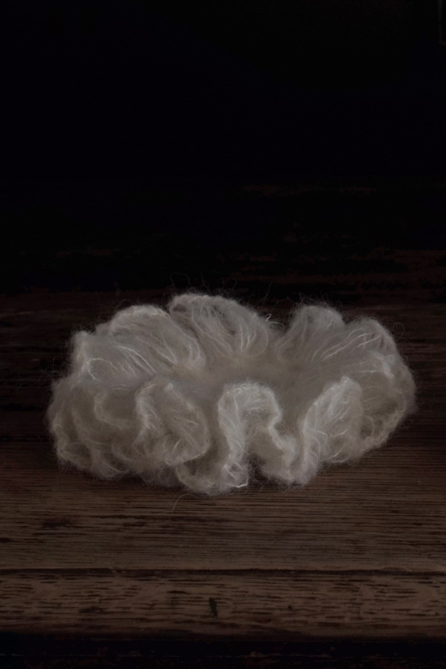 Ozdoba Alpaca & Silk Scrunchie